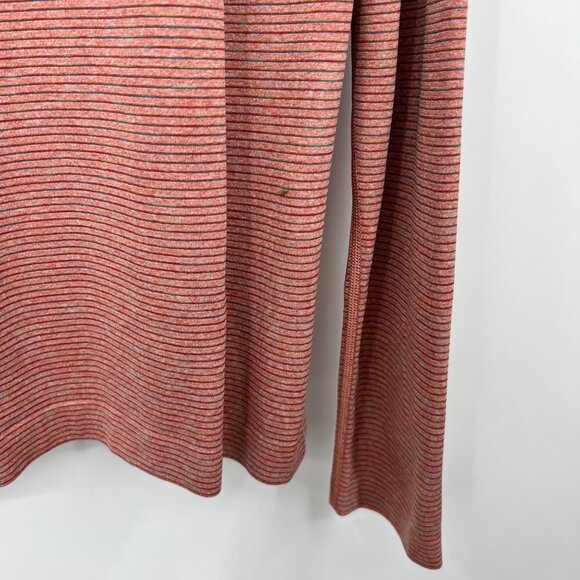 LULULEMON Time To Get Dirty Striped Get Sweaty Roundneck Athletic Pullover Shirt - Picture 9 of 11